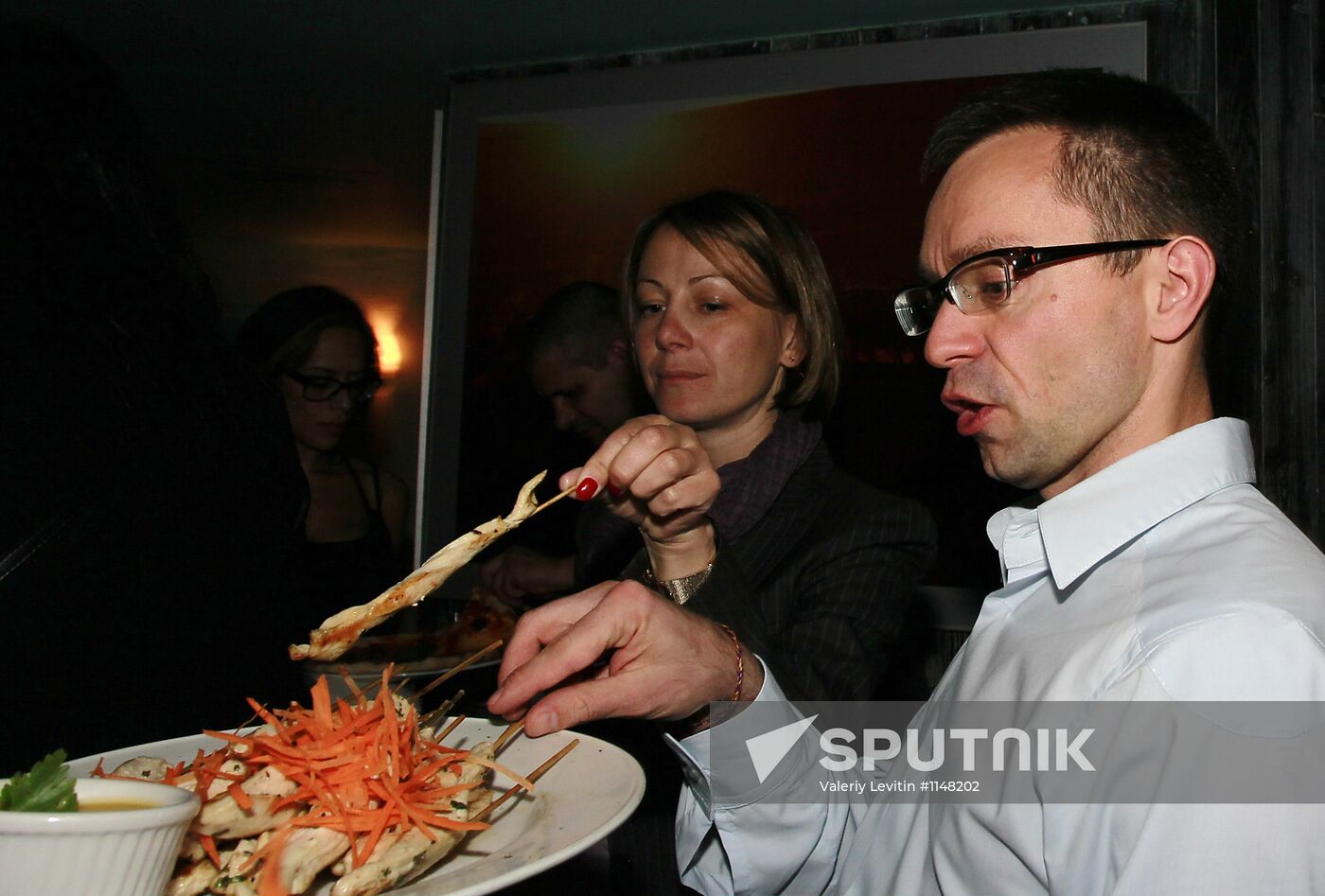 Read Russia Roof party in New York