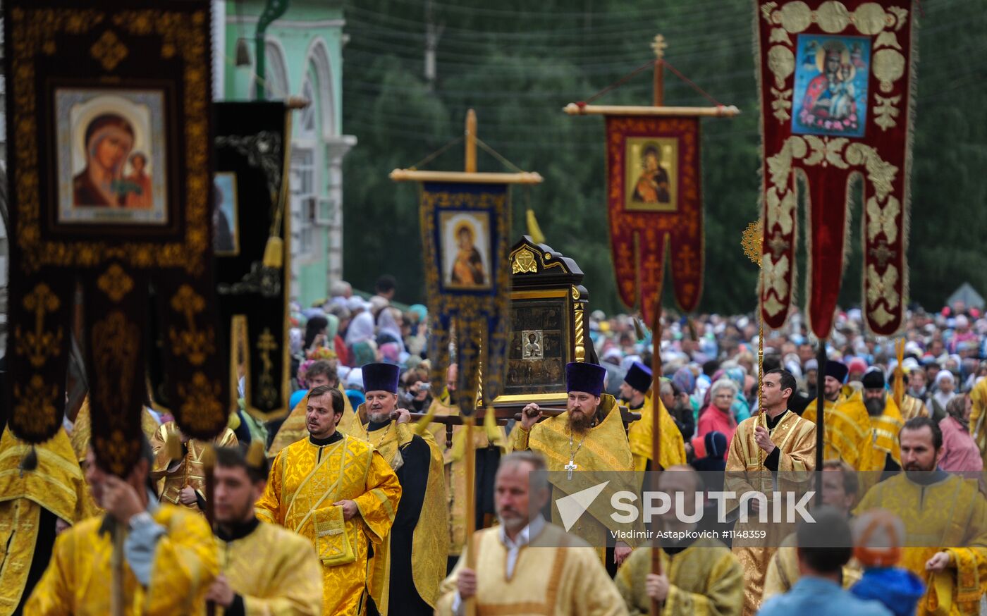 Velikoretsky sacred procession in Kirov Region