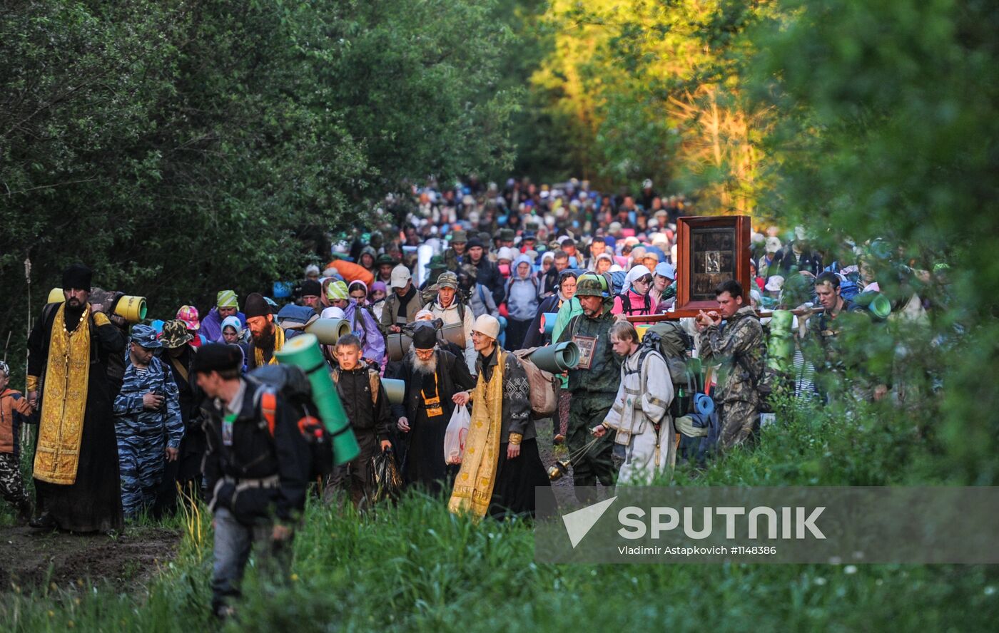 Velikoretskoye Cross Procession in Kirov Region