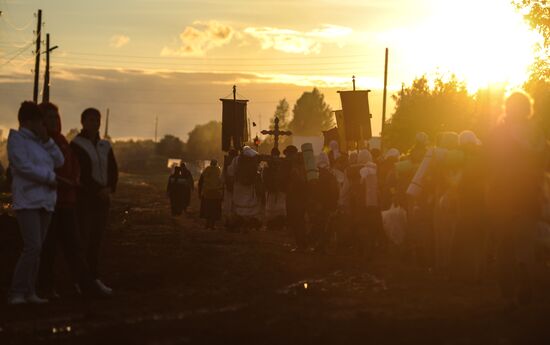 Velikoretskoye Cross Procession in Kirov Region