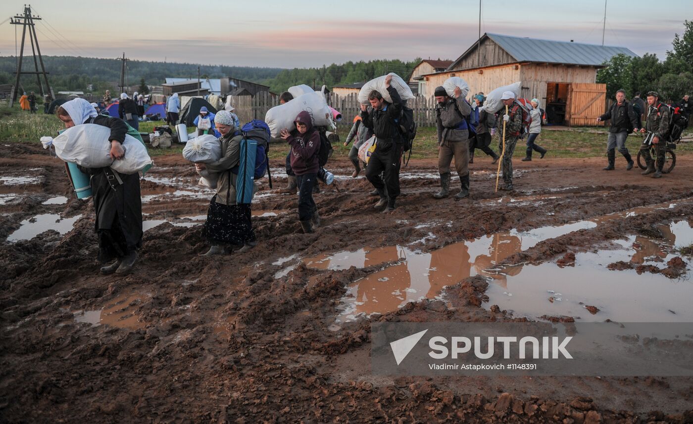 Velikoretskoye Cross Procession in Kirov Region