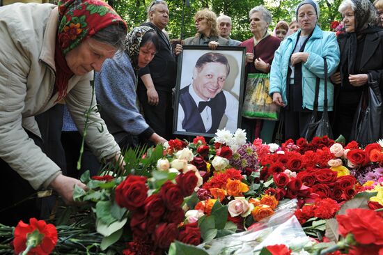 Funeral of singer Edward Gil in St. Petersburg