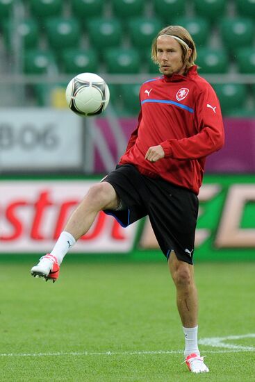 Football. Euro 2012. Czech national team holds training session