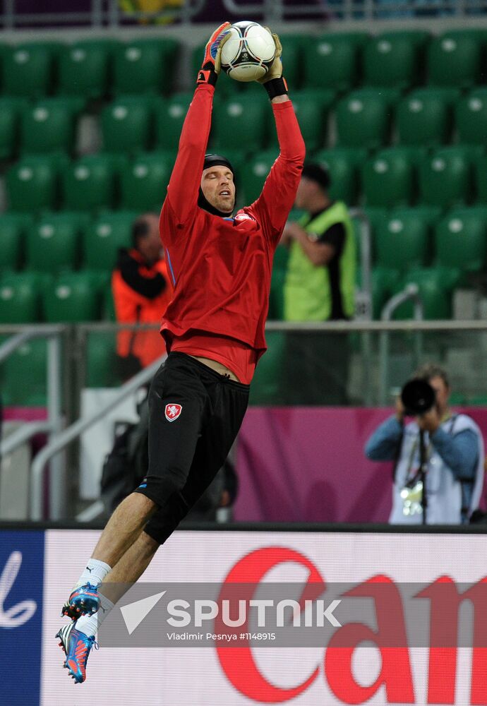 Football. Euro 2012. Czech national team holds training session