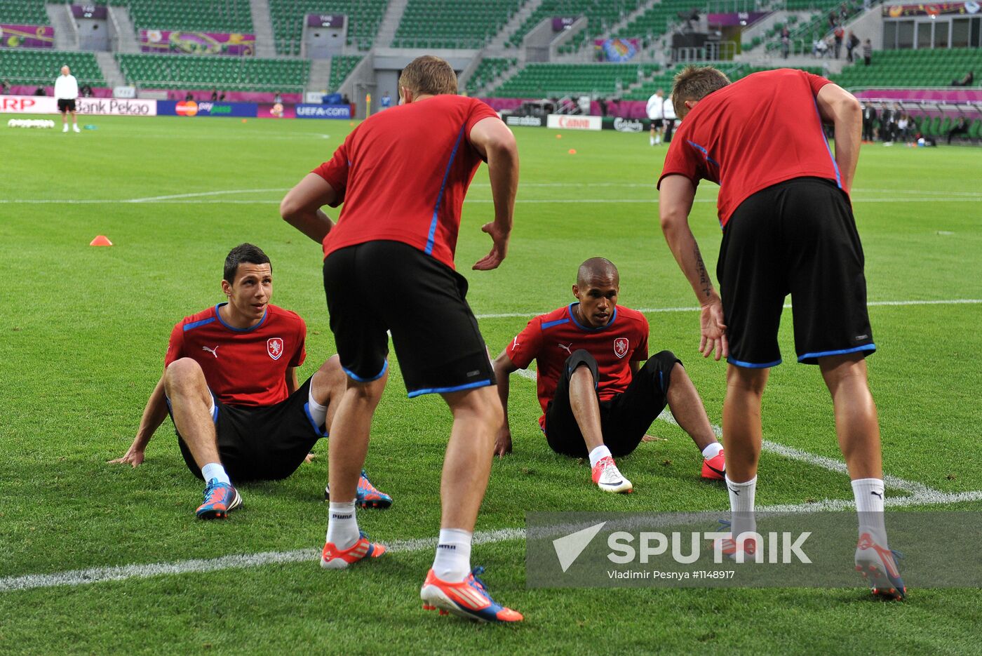 Football. Euro 2012. Czech national team holds training session