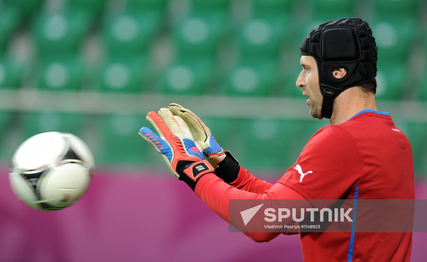 Football. Euro 2012. Czech national team holds training session