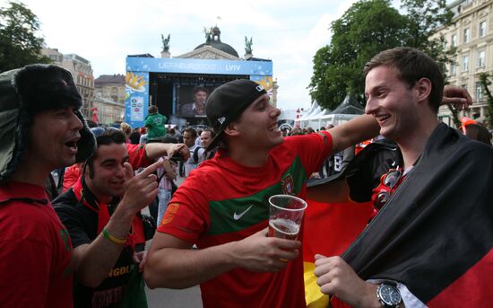 Official fan-zone of Euro 2012 opens in Lviv