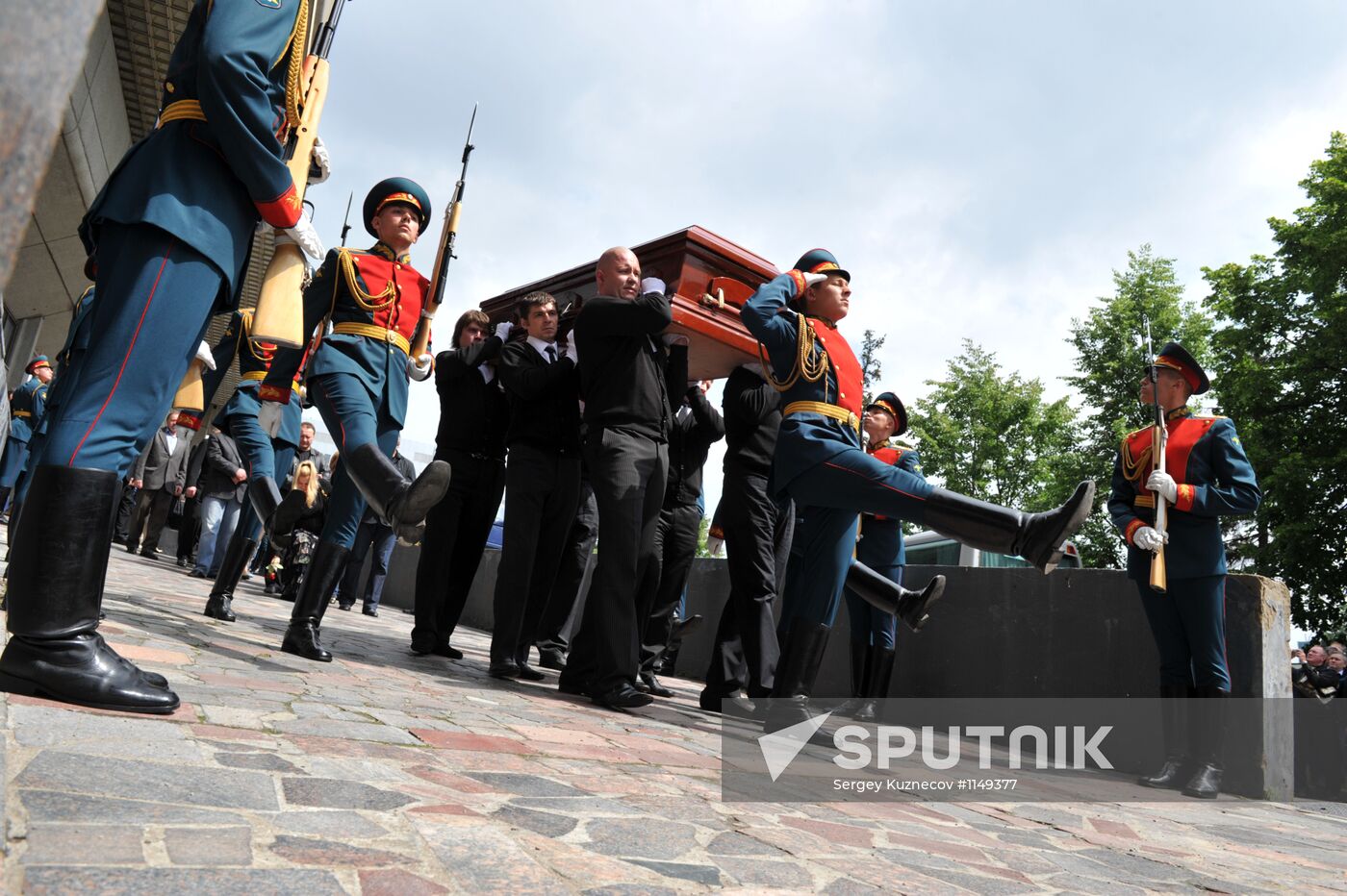 Bidding farewell to hockey player Vladimir Krutov