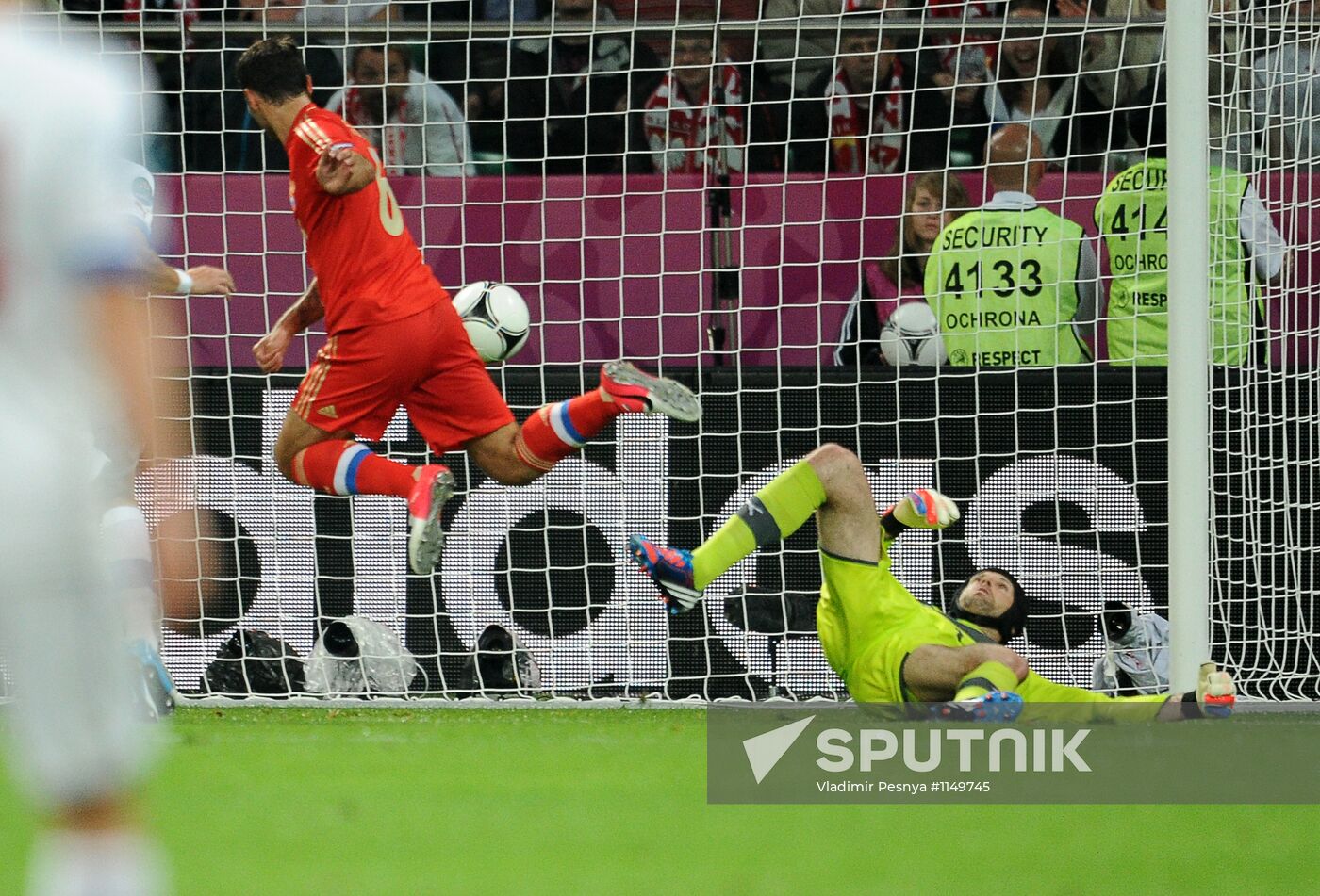 Broadcast of EURO 2012 match between Russia and Czech Republic