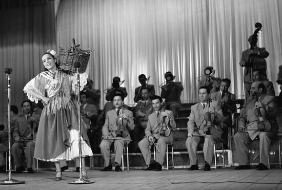 A. Kochkareva performs Andalusian song