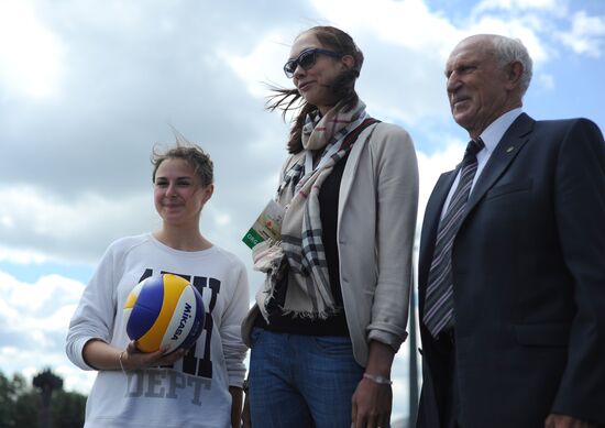 Five-meter high statue of volleyball player Yekaterina Gamova