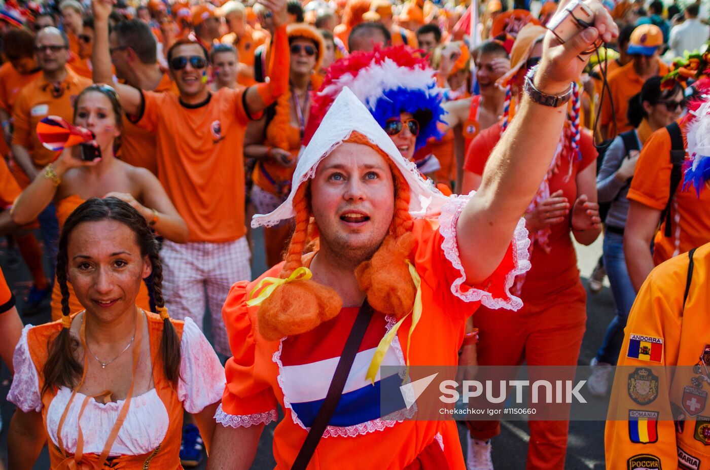 Dutch fans in Kharkov before match