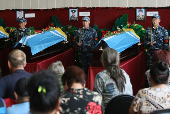 Funeral of paratroopers who died when battling forest fires