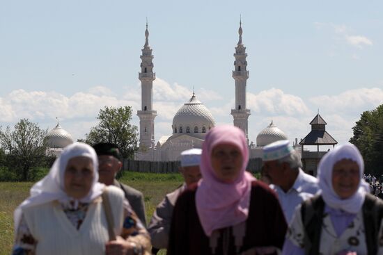 Opening of the White mosque and madrassas complex in Bolgar