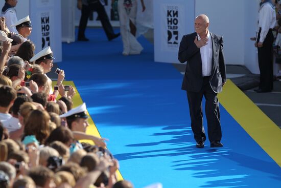 Kinotavr Film Festival closes in Sochi