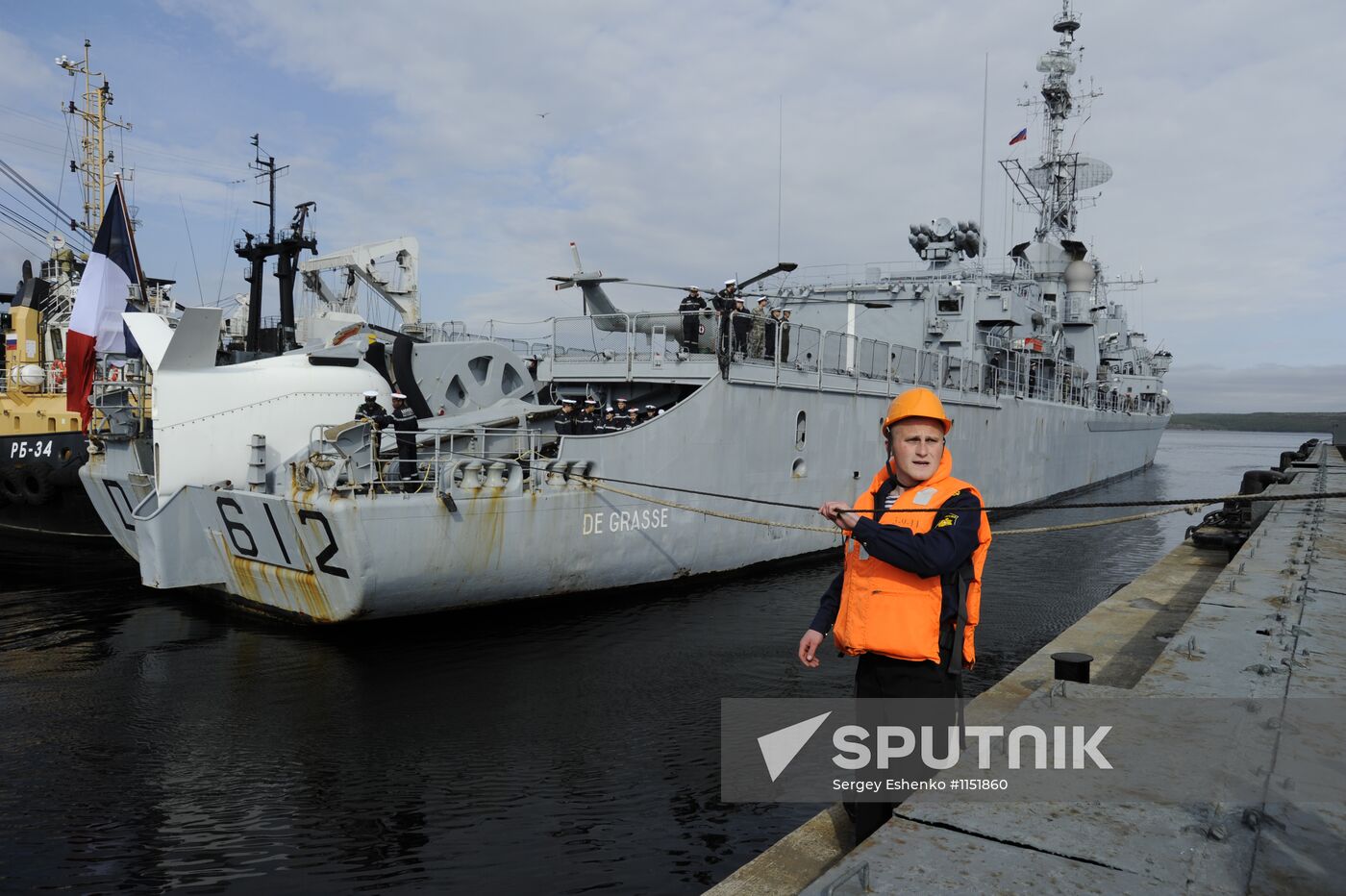 French Navy frigate "De Grasse" makes port visit in Severomorsk