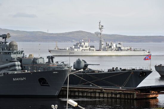 French Navy frigate "De Grasse" makes port visit in Severomorsk