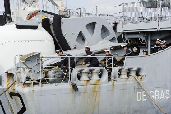 French Navy frigate "De Grasse" makes port visit in Severomorsk