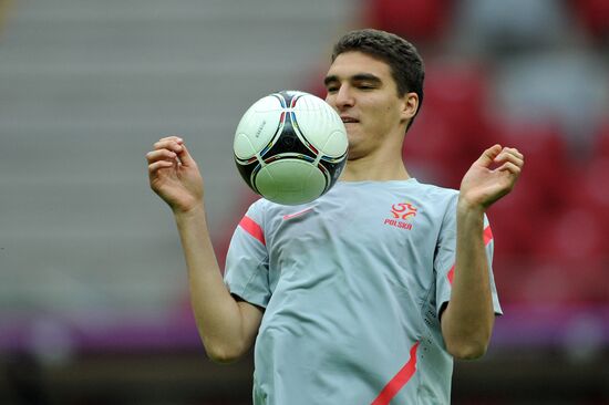 UEFA Euro 2012. Polish team holds training session