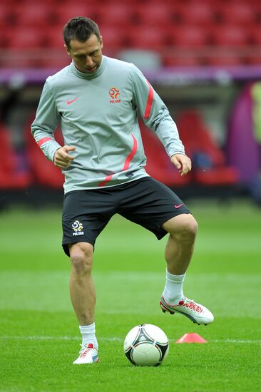 UEFA Euro 2012. Polish team holds training session