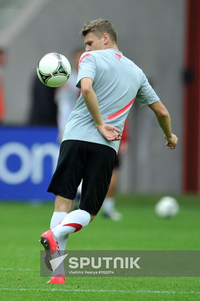 UEFA Euro 2012. Polish team holds training session