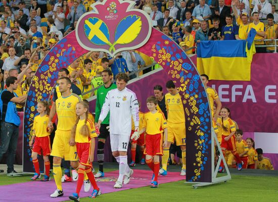 Football Euro 2012. Ukraine vs. Sweden