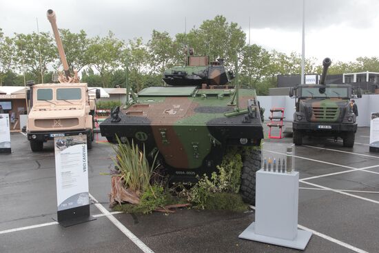 Dmitry Rogozin at arms exhibition "Eurosatory 2012" near Paris