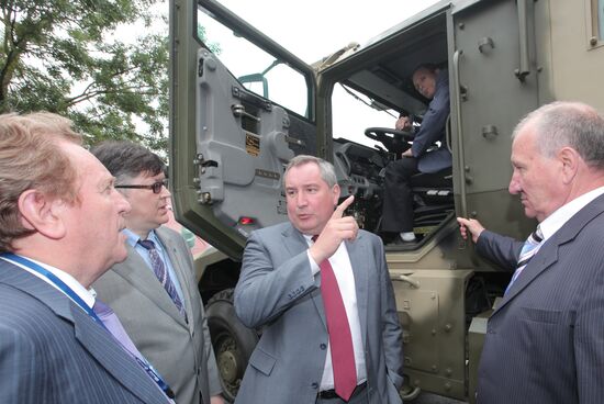 Dmitry Rogozin at arms exhibition "Eurosatory 2012" near Paris