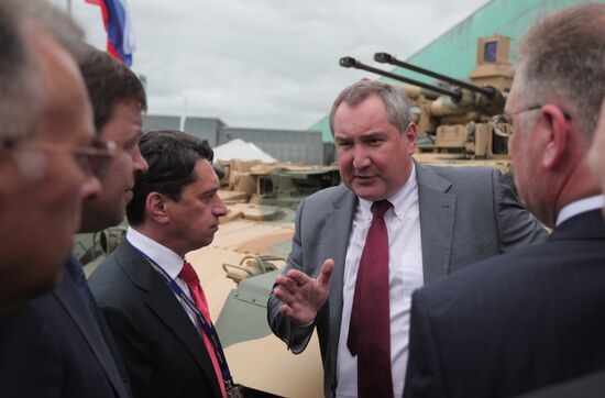 Dmitry Rogozin at arms exhibition "Eurosatory 2012" near Paris