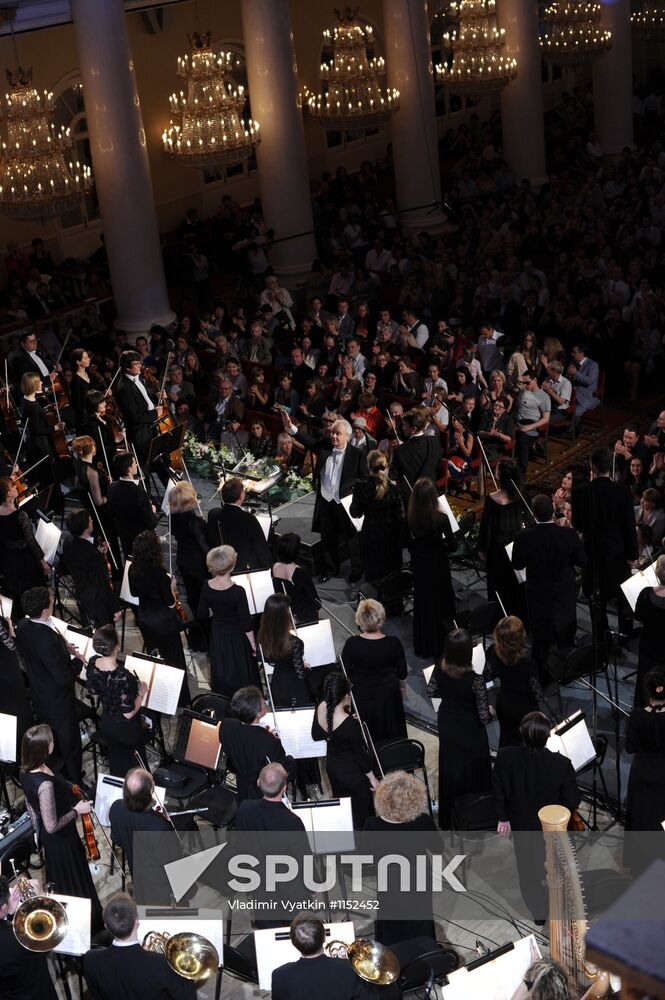 Moscow Philharmonic Orchestra concert conducted by Yury Simonov