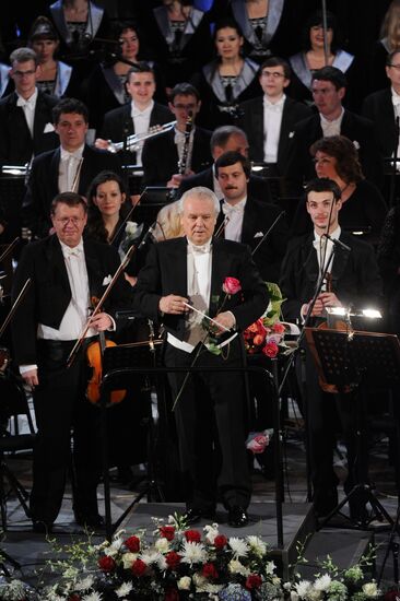 Moscow Philharmonic Orchestra concert conducted by Yury Simonov