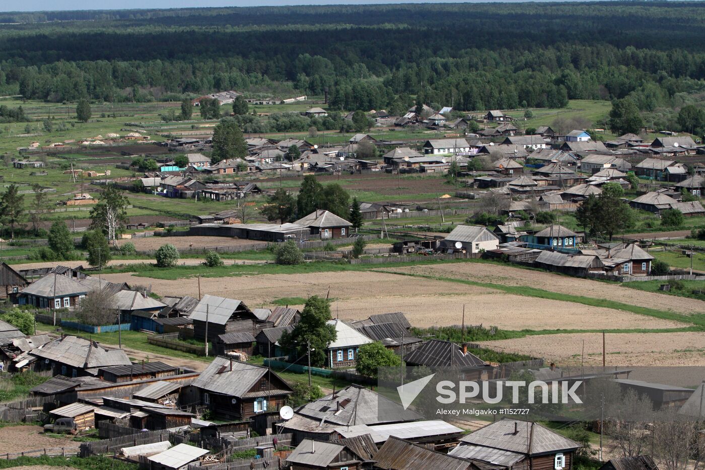 Living in taiga village of Atirka, Omsk Region