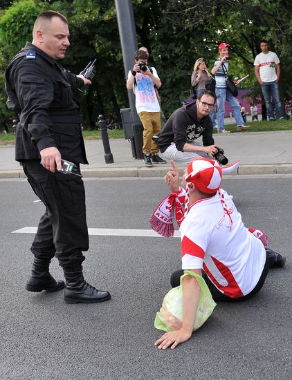 Russian fans' march in Warsaw