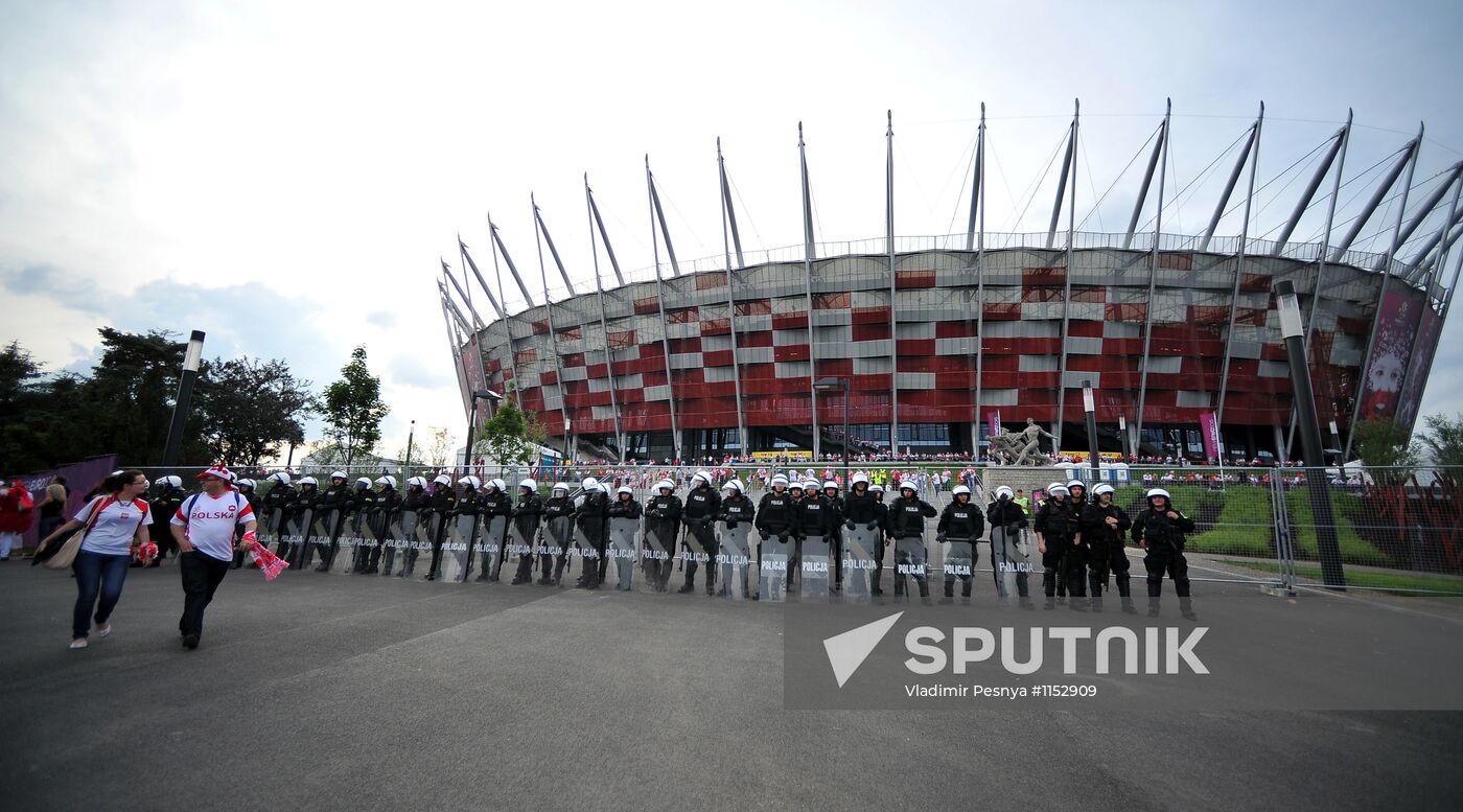 Russian fans march in Warsaw