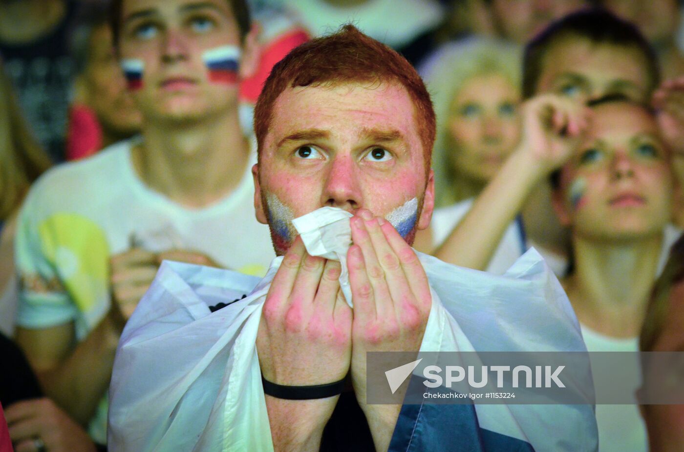Live transmission of Euro 2012 match between Russia and Poland