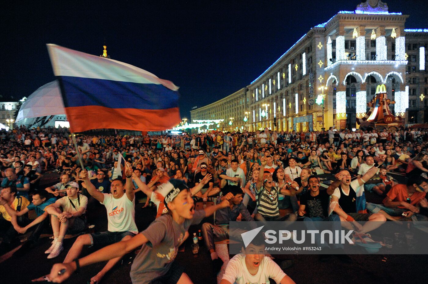 Live transmission of Euro 2012 match between Russia and Poland