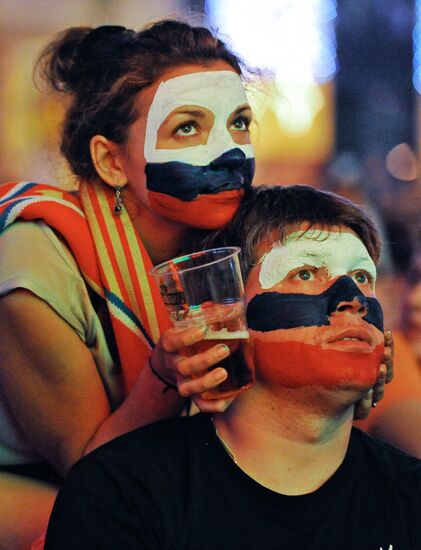 Live transmission of Euro 2012 match between Russia and Poland
