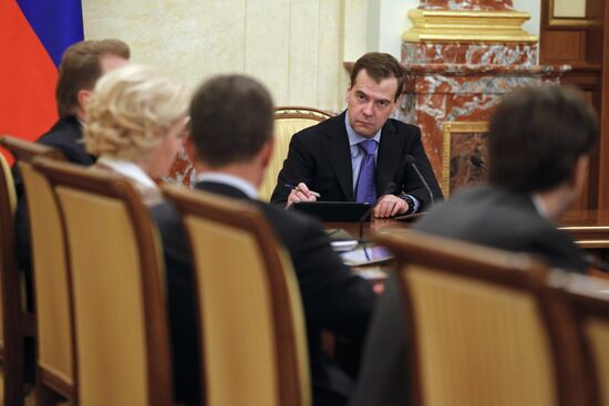 Russian Prime Minister Medvedev chairs Government meeting