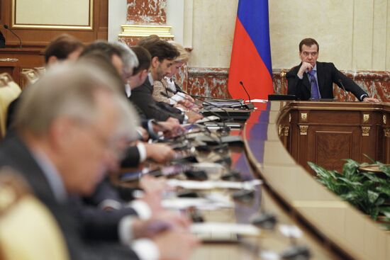 Russian Prime Minister Medvedev chairs Government meeting