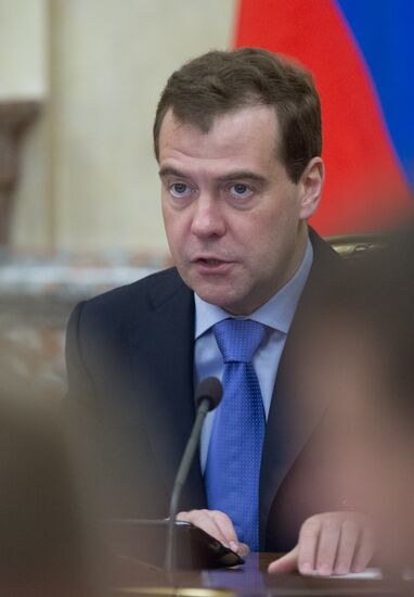 Russian Prime Minister Medvedev chairs Government meeting
