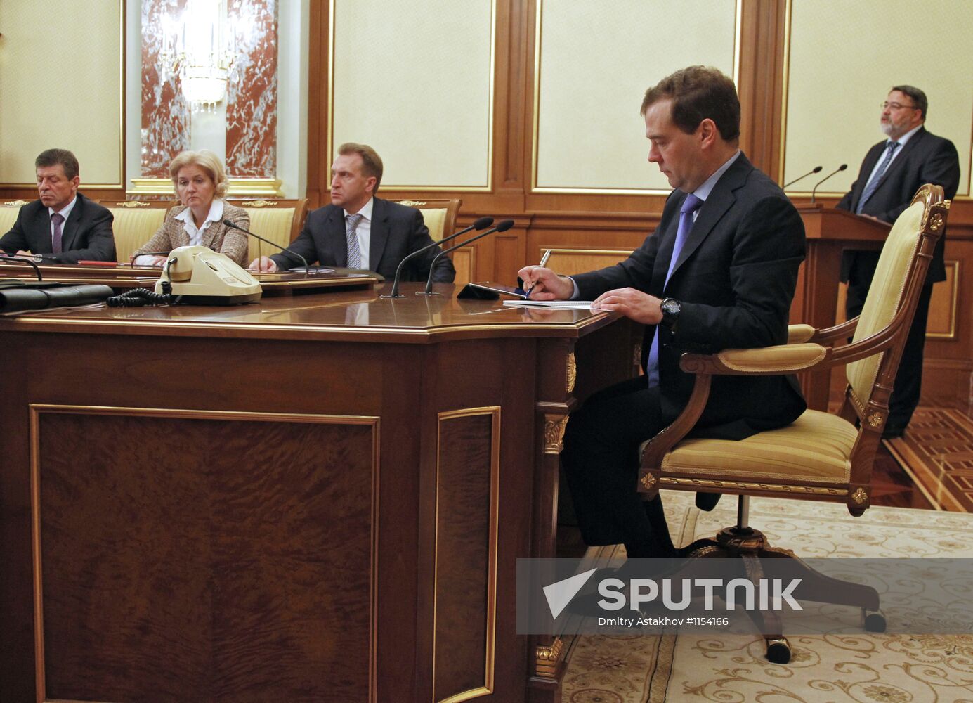 Russian Prime Minister Medvedev chairs Government meeting
