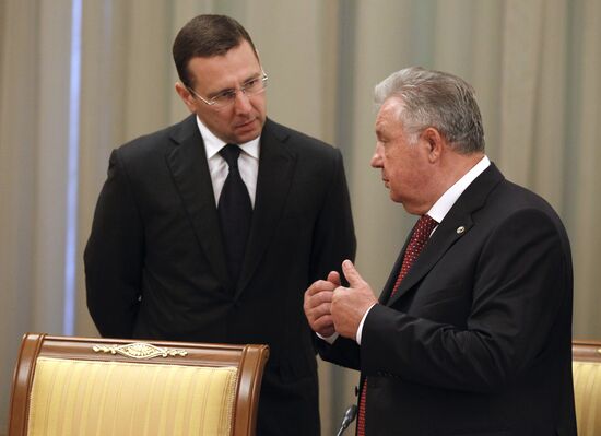 Russian Government meeting, 14 June 2012