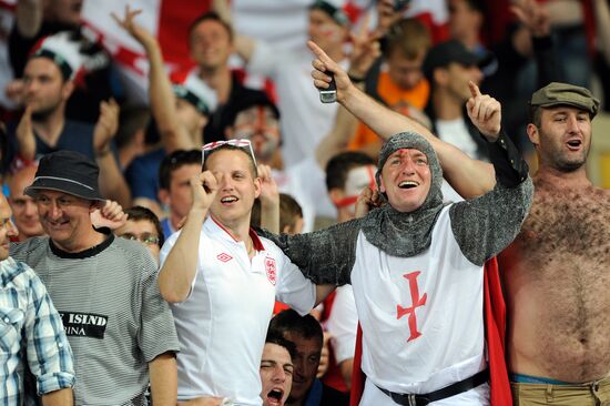 Football. Euro 2012. Sweden vs. England