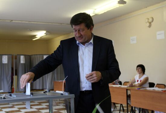 Omsk elects mayor