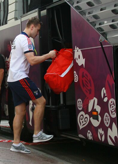Russian football team eliminated from Euro 2012