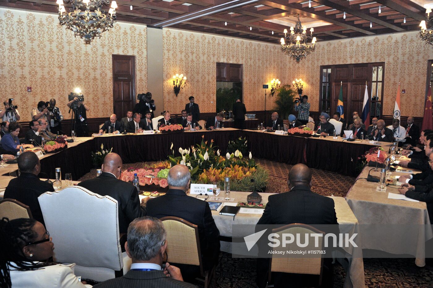 Delegation leaders from countries in BRICS meet in Mexico