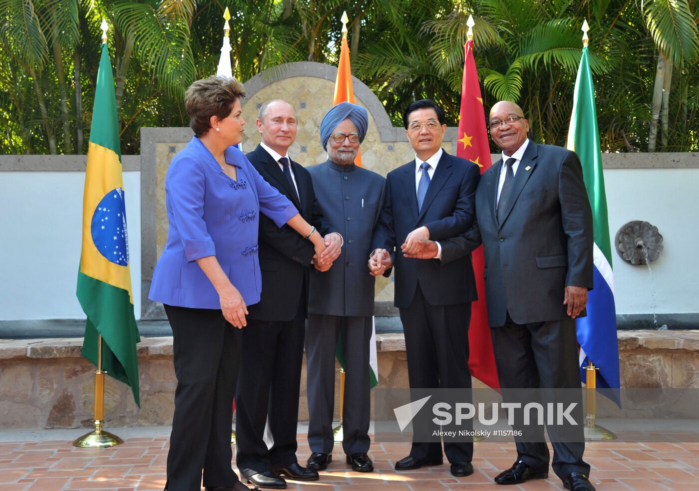 Delegation leaders from countries in BRICS meet in Mexico