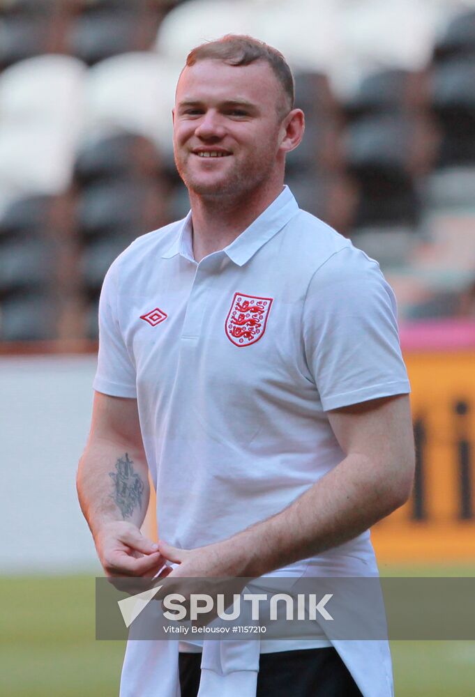 Football Euro 2012. English national team in Donetsk