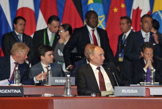 Vladimir Putin at the "Big 20" summit in Los Cabos, Mexic