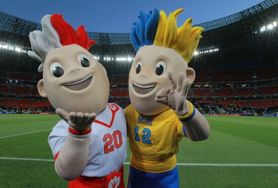 Football Euro 2012. England vs. Ukraine